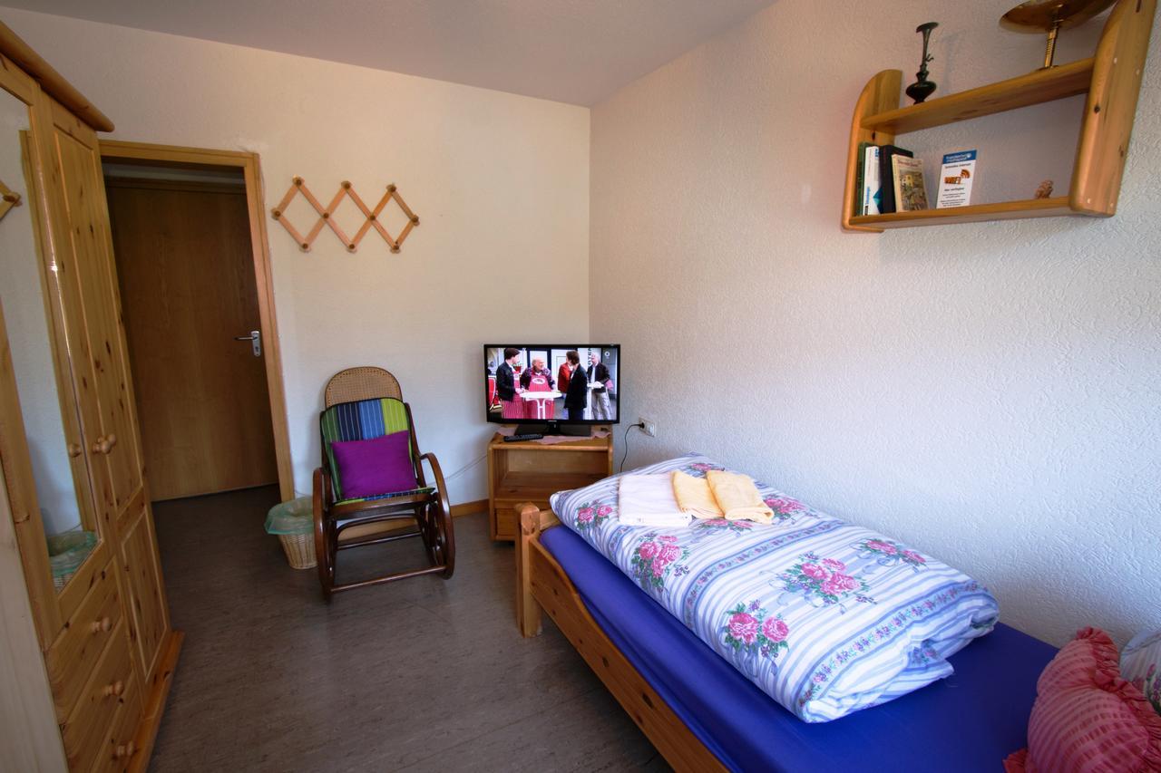 Berggasthof-Pension Todtnauer Hutte Feldberg  Δωμάτιο φωτογραφία